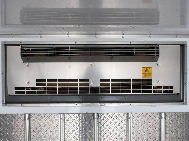 中古トラック いすゞ冷凍バン ＃6