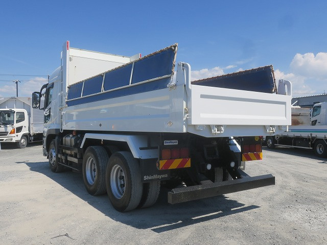 中古トラック 三菱ふそうダンプ ＃4