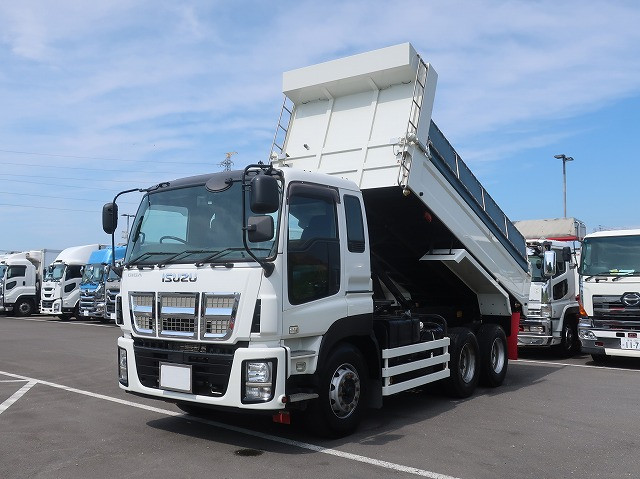 中古トラック いすゞダンプ ＃3
