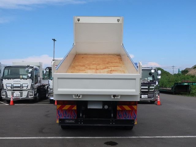 中古トラック いすゞダンプ ＃7