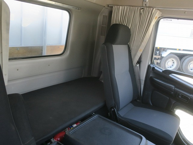 中古トラック 日野平ボディアルミブロック ＃23