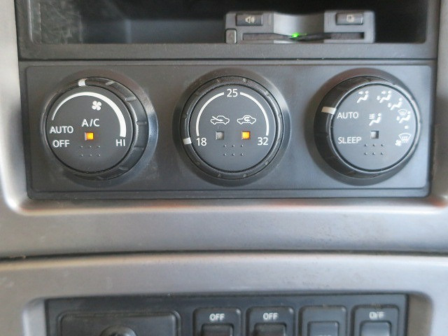 中古トラック UDトラックストラクタヘッド #20