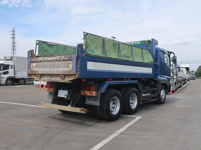 中古トラック 三菱ふそうダンプ ＃3