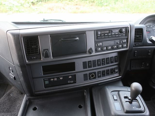 中古トラック 日野 プロフィア 大型平ボディ