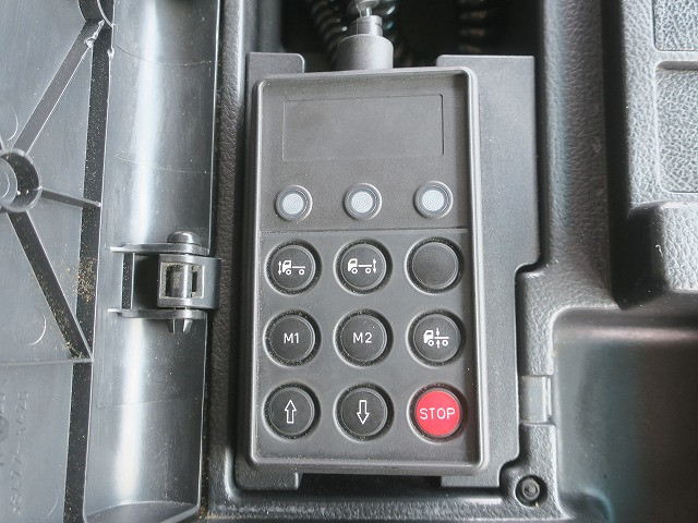 中古トラック 日野冷凍バン ＃18