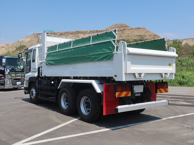 中古トラック いすゞダンプ ＃4