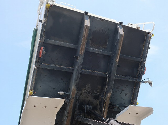 中古トラック いすゞダンプ ＃8