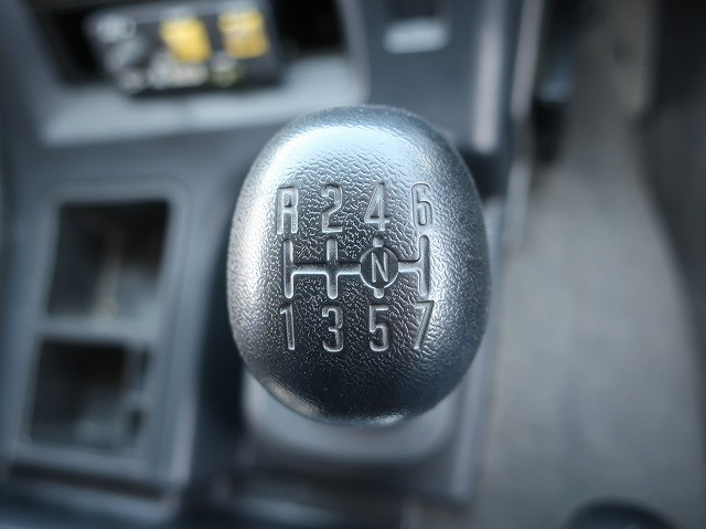 中古トラック いすゞダンプ ＃18