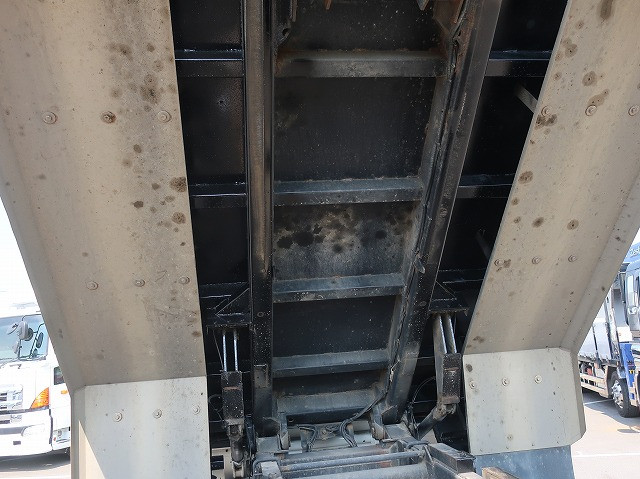 中古トラック いすゞダンプ ＃10