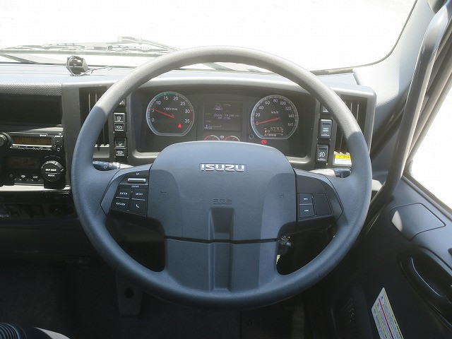 中古トラック いすゞアルミウィング ＃15