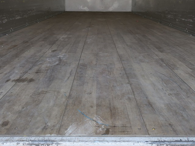 中古トラック いすゞアルミウィング ＃8