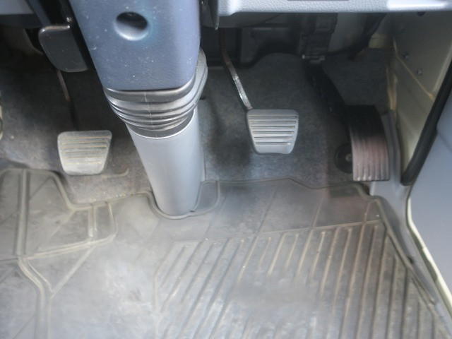 中古トラック 三菱ふそう キャンター 3tアルミバン