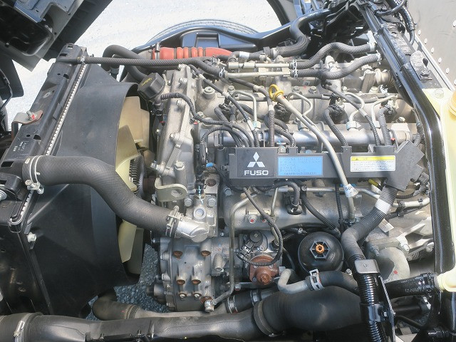 中古トラック 三菱ふそう キャンター 3tアルミバン