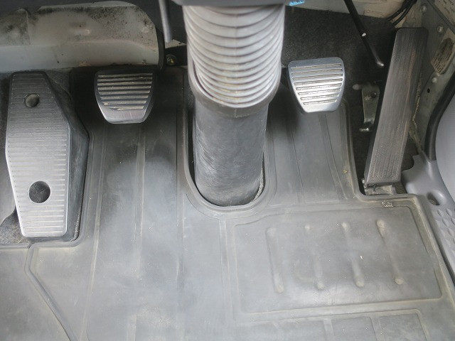 中古トラック いすゞ フォワード 中型アルミウィング 