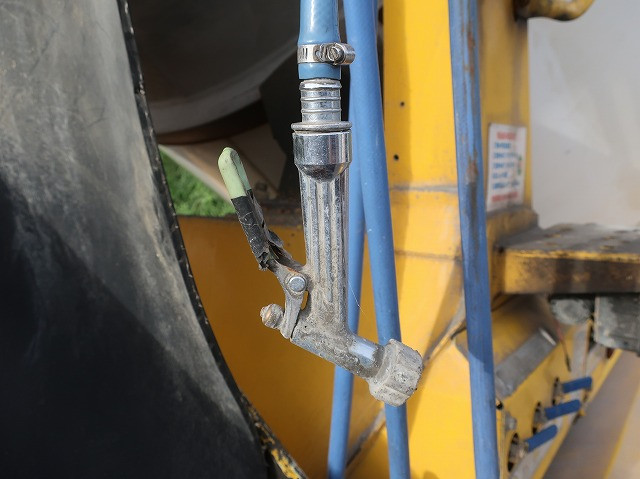 中古トラック 日野コンクリートミキサー車 ＃9