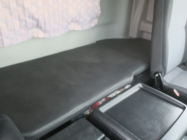 中古トラック 日野冷凍バン ＃23