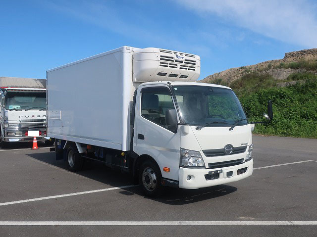 中古トラック 日野冷凍バン ＃2