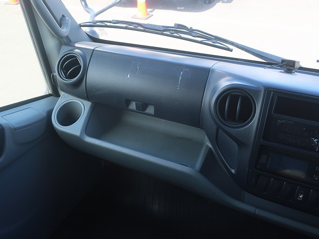 中古トラック 日野冷凍バン ＃12