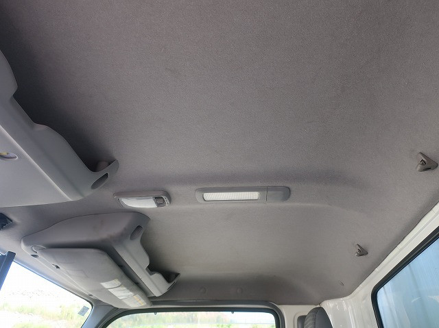 中古トラック 日野冷凍バン ＃24