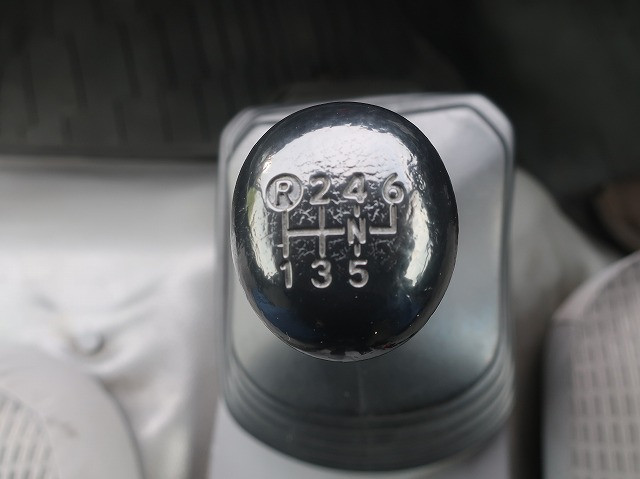 中古トラック 日野冷凍バン ＃17