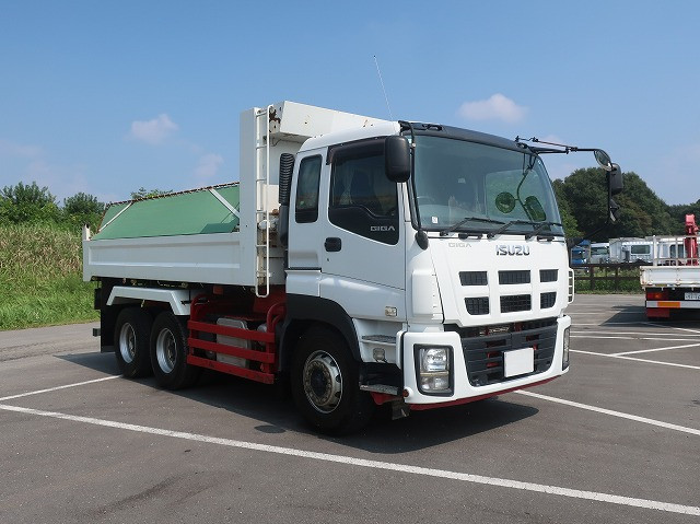 中古トラック いすゞダンプ ＃2