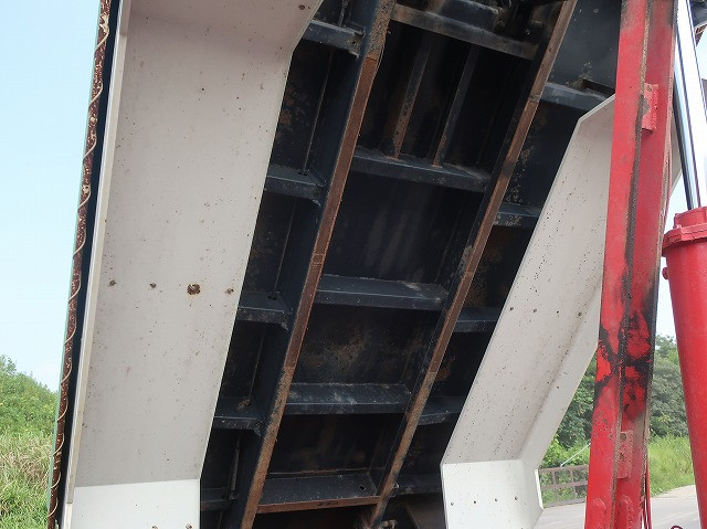 中古トラック いすゞダンプ ＃9