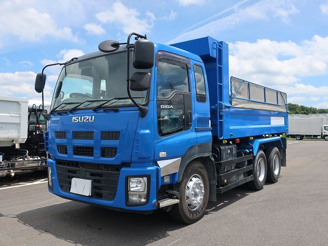 いすゞ　ダンプ