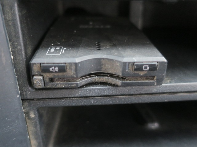 中古トラック いすゞダンプ ＃18