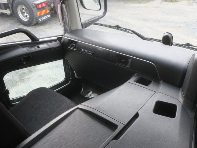 中古トラック 三菱ふそうセルフローダー ＃15