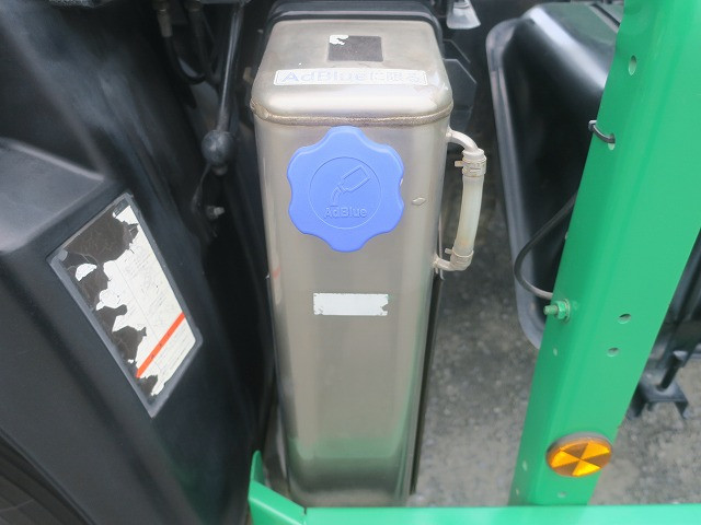中古トラック UDトラックスコンクリートミキサー車 ＃12