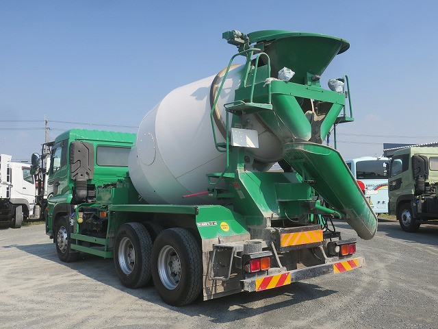 中古トラック UDトラックスコンクリートミキサー車 ＃4