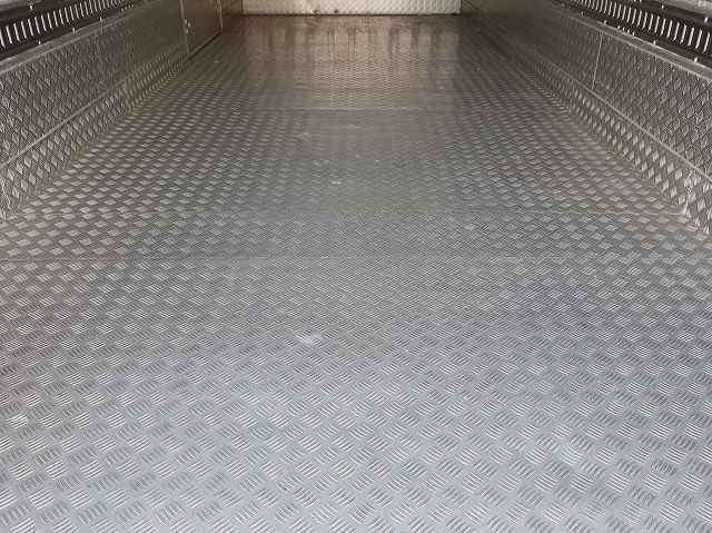 中古トラック 日野冷凍バン ＃7