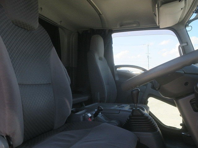 中古トラック いすゞ フォワード 中型平ボディ アルミブロック