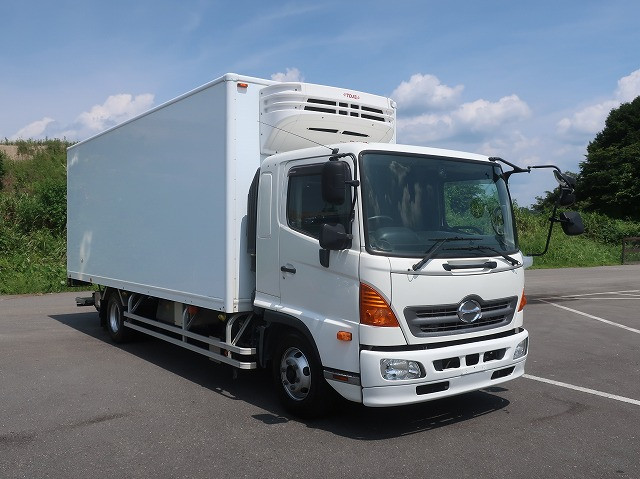 中古トラック 日野冷凍バン ＃2