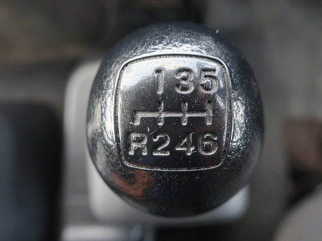 中古トラック 日野冷凍バン ＃18