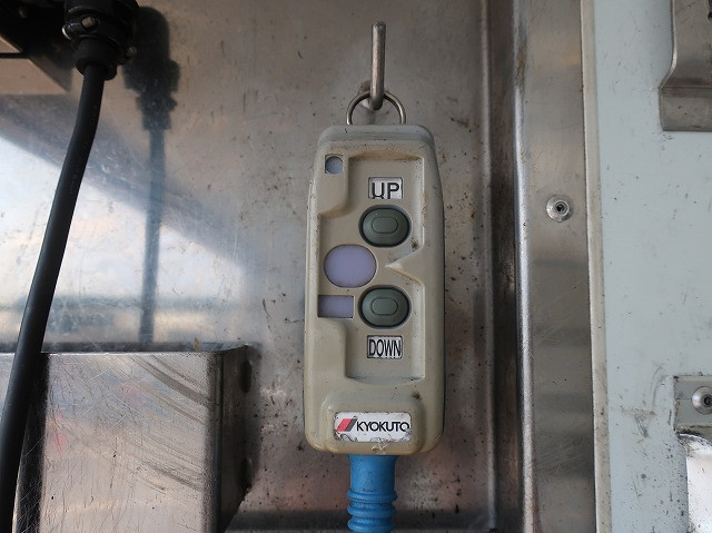 中古トラック 日野冷凍バン ＃9