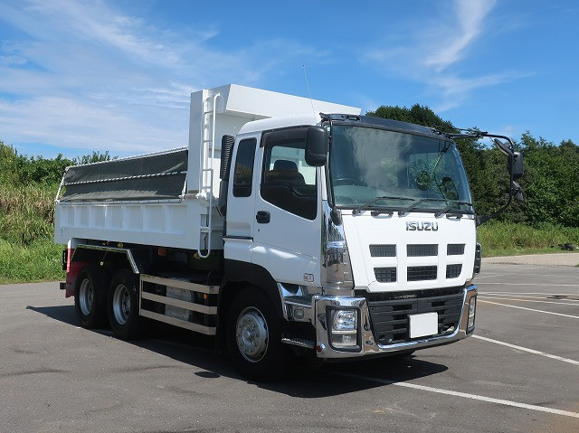 中古トラック いすゞダンプ ＃2
