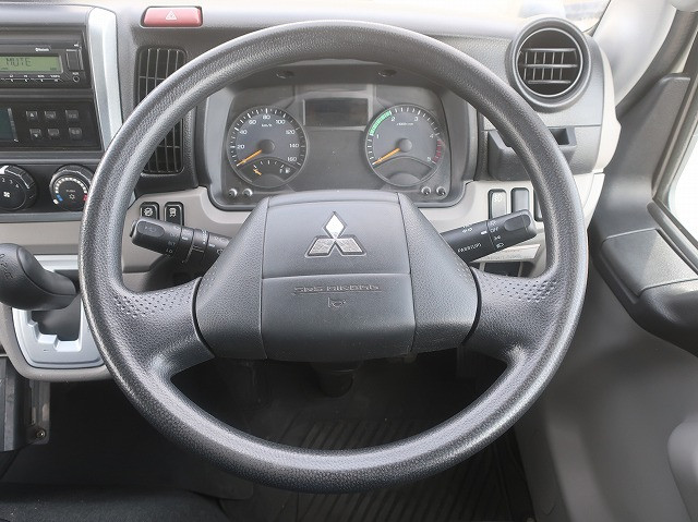 中古トラック 三菱ふそう冷凍バン ＃17