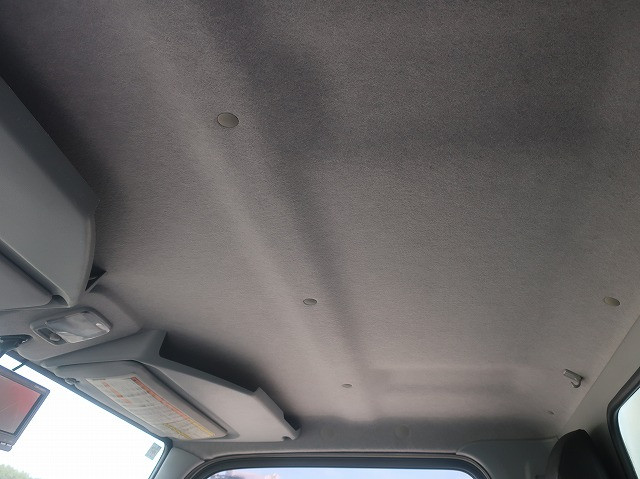 中古トラック 三菱ふそう冷凍バン ＃24