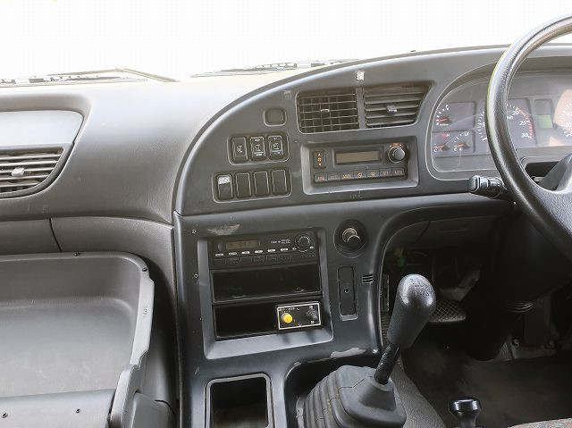 中古トラック いすゞコンクリートミキサー車 ＃15