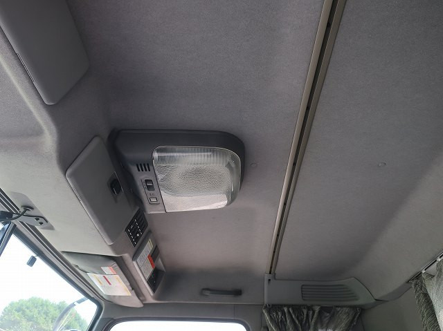 中古トラック いすゞコンクリートミキサー車 ＃24