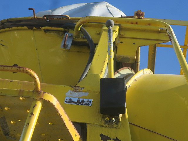 中古トラック いすゞコンクリートミキサー車 ＃11