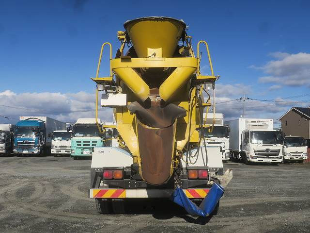 中古トラック いすゞコンクリートミキサー車 ＃5