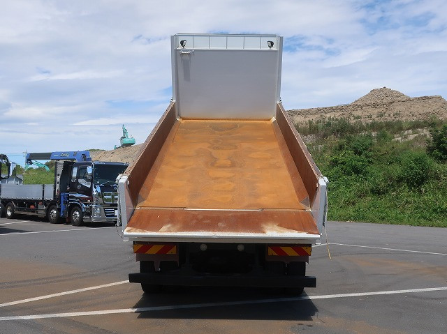 中古トラック いすゞダンプ ＃7