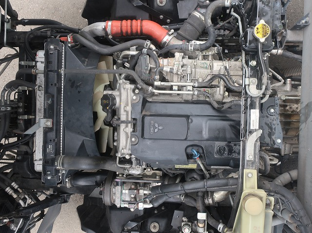 中古トラック 三菱ふそう冷凍バン ＃12