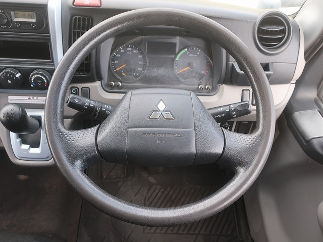 中古トラック 三菱ふそう冷凍バン ＃16