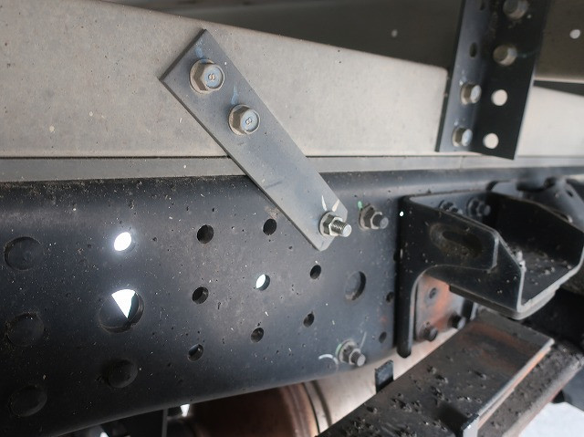 中古トラック 三菱ふそう冷凍バン ＃9