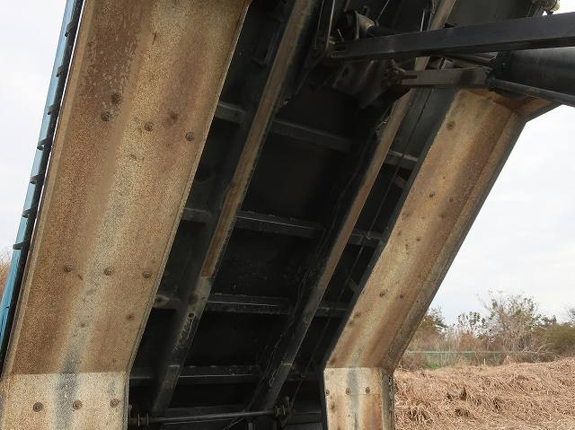 中古トラック いすゞダンプ ＃9