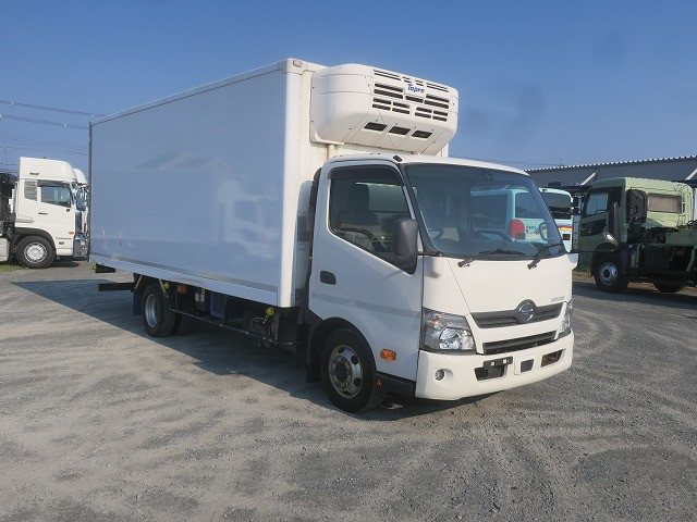 中古トラック 日野冷凍バン ＃2