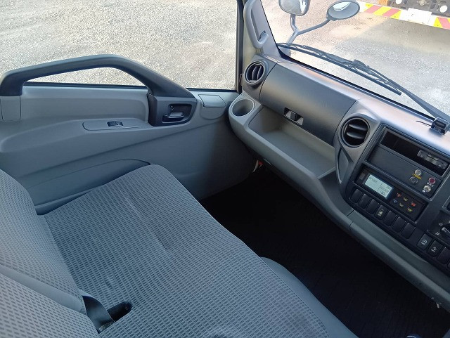 中古トラック 日野冷凍バン ＃13